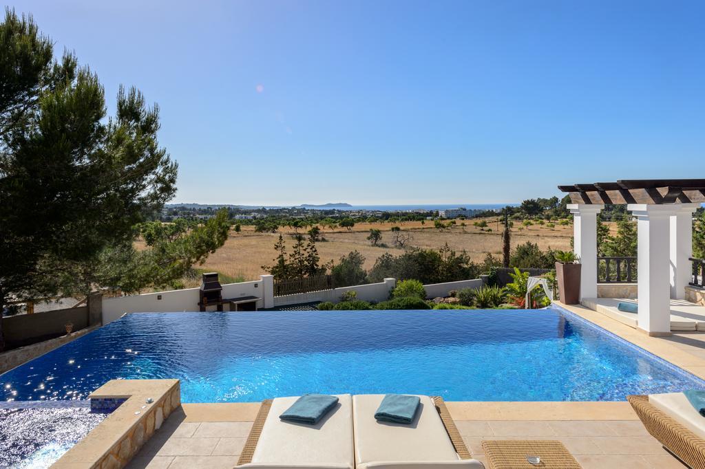 Villa Almond San Antonio Abad